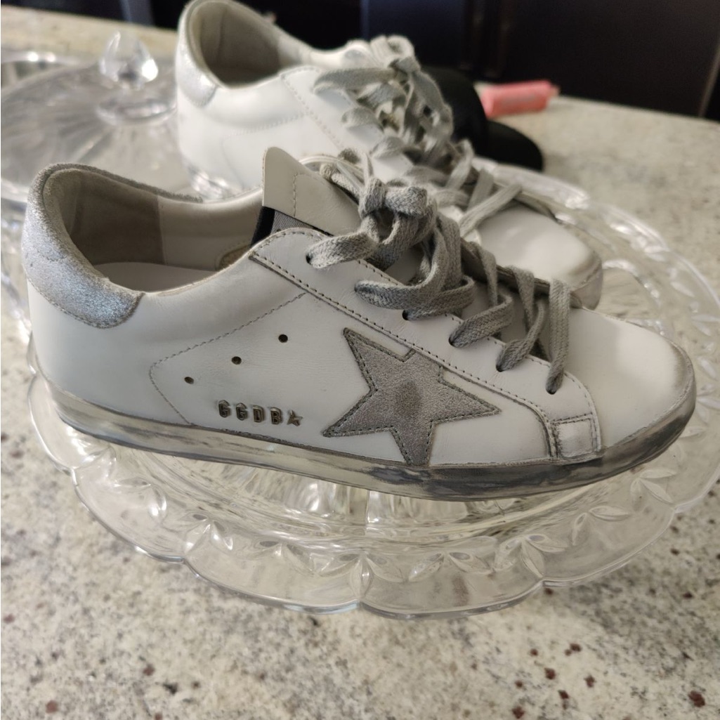 Golden Goose
